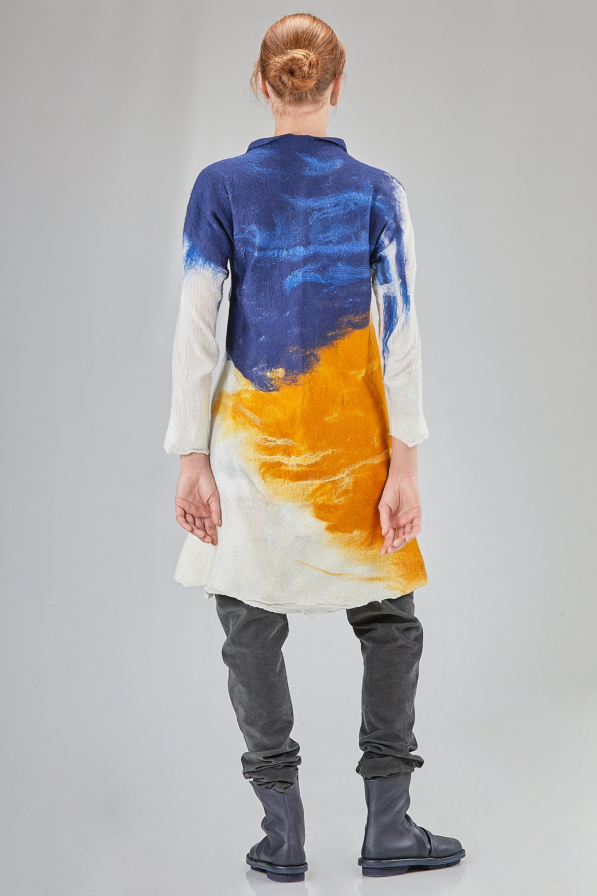 Ivo Milan Radical Fashion - tuniche - AGOSTINA ZWILLING