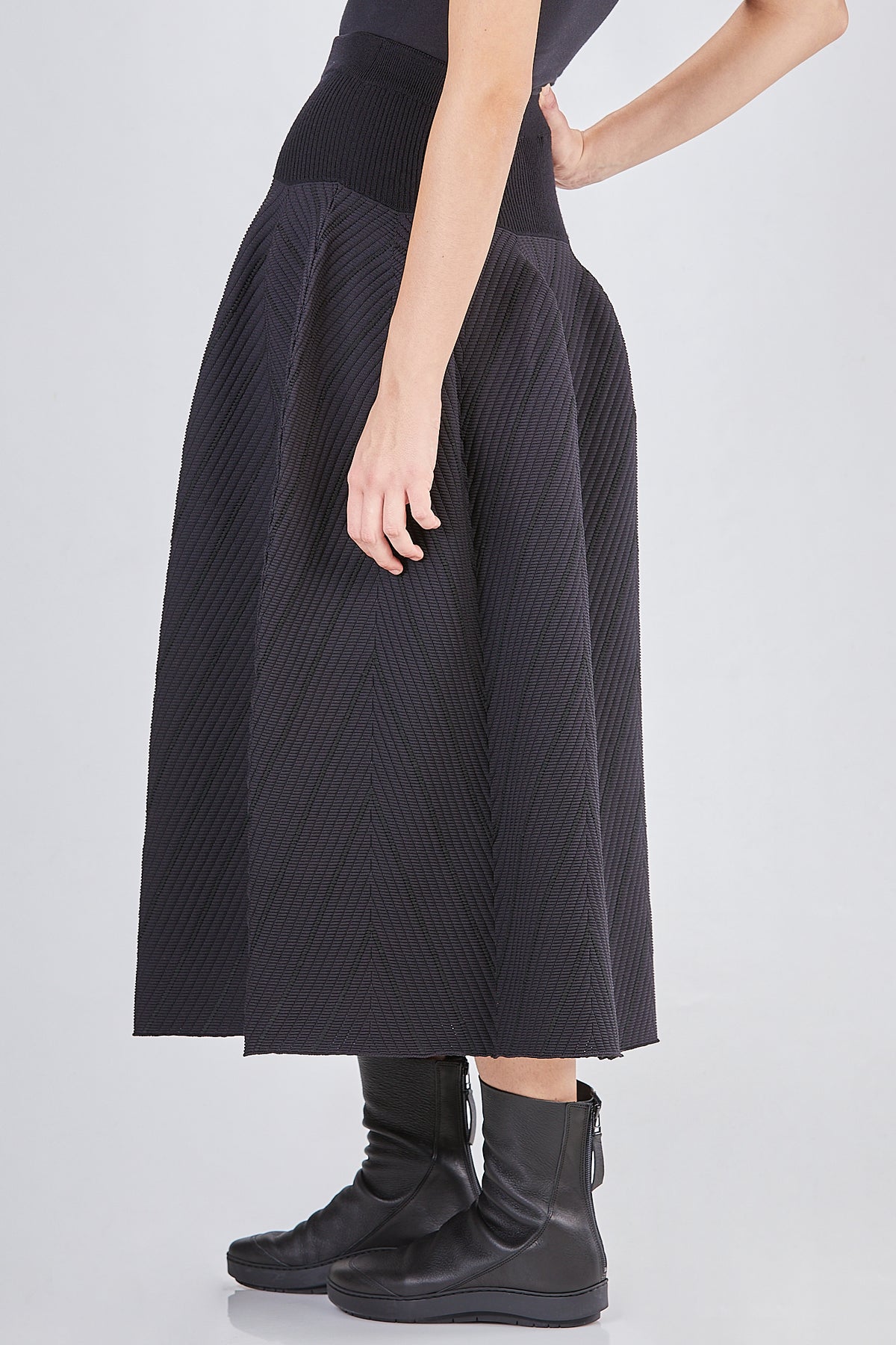 Ivo Milan Radical Fashion - gonne - CFCL
