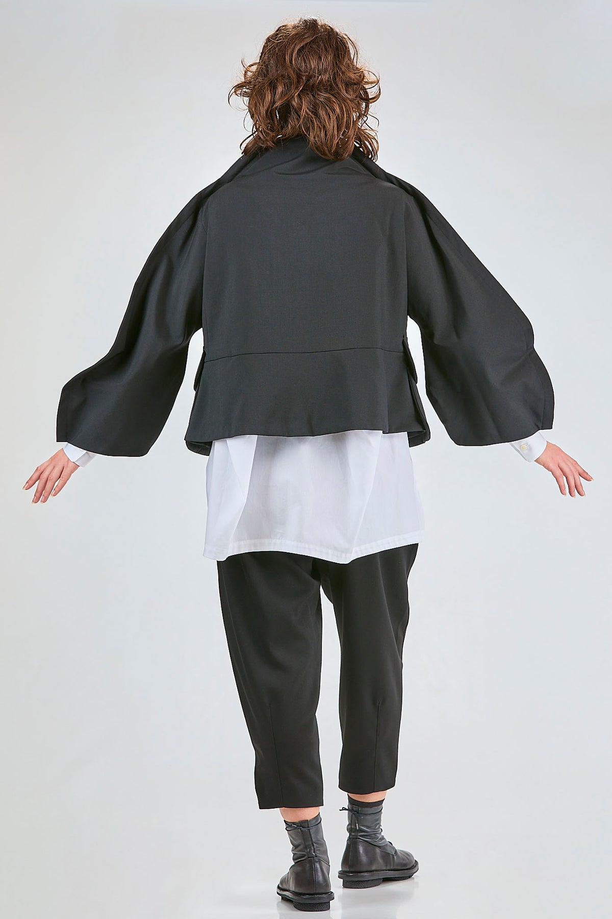 Ivo Milan Radical Fashion - giacche - COMME DES GARÇONS-COMME DES GARÇONS