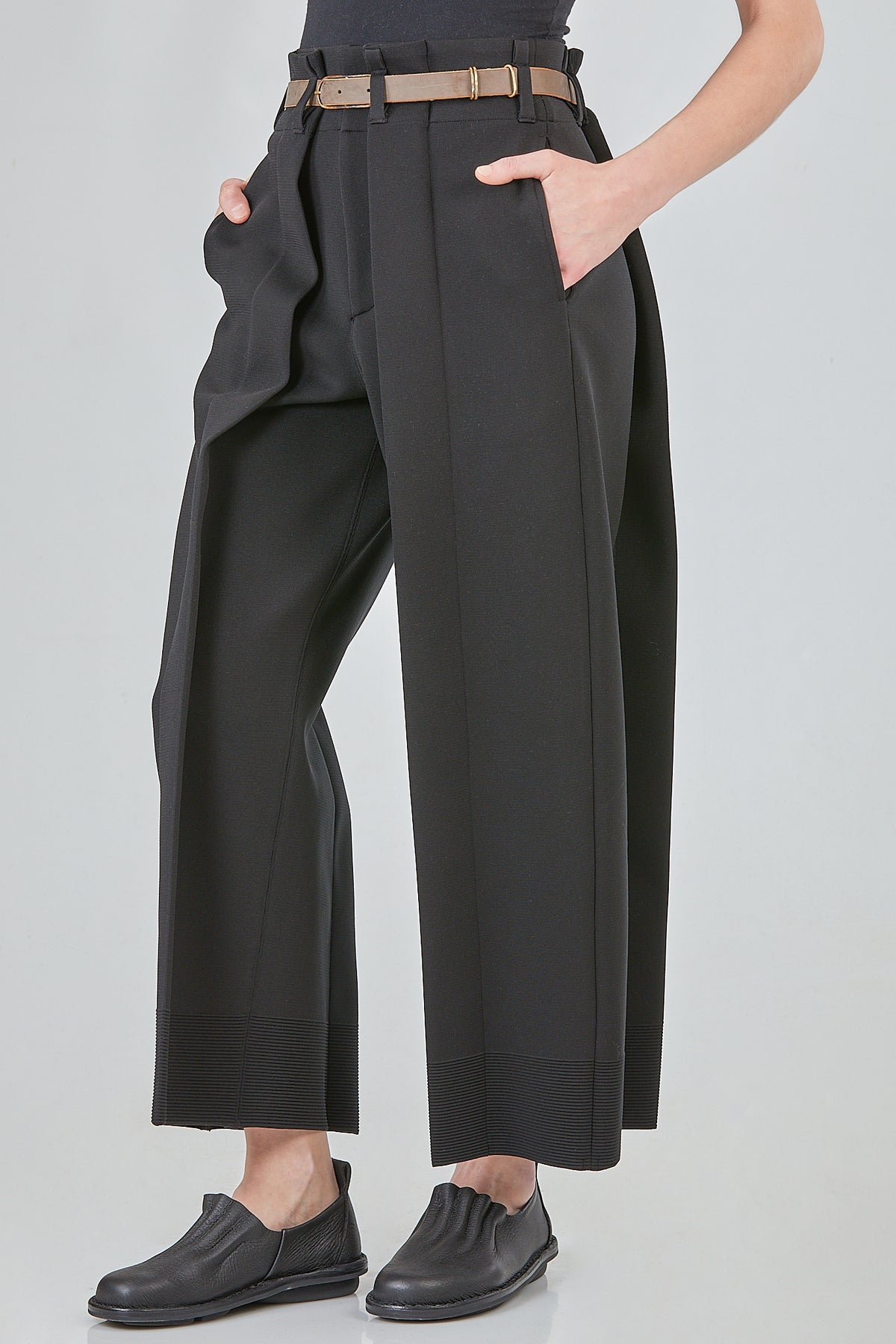 Ivo Milan Radical Fashion - pantaloni - CFCL