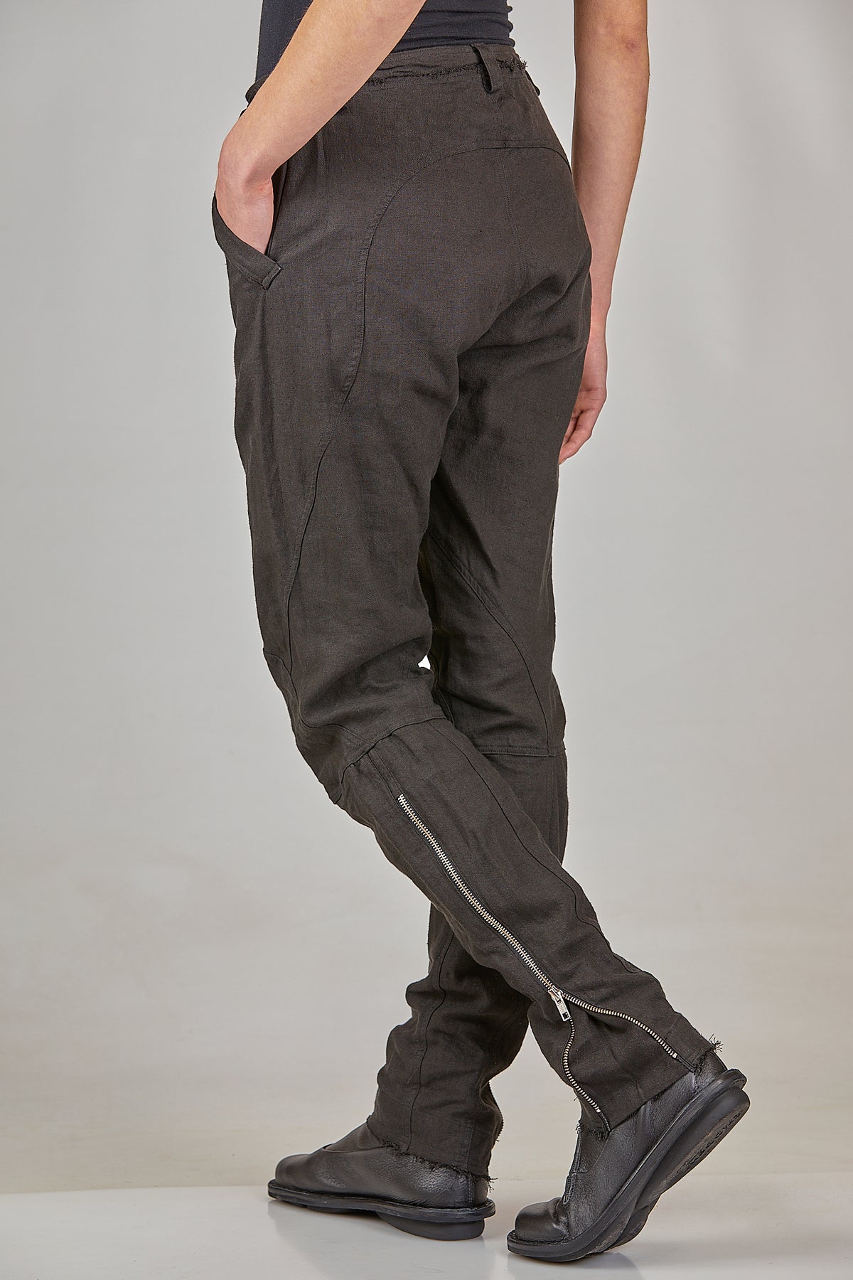 Ivo Milan Radical Fashion - pantaloni - MARC LE BIHAN