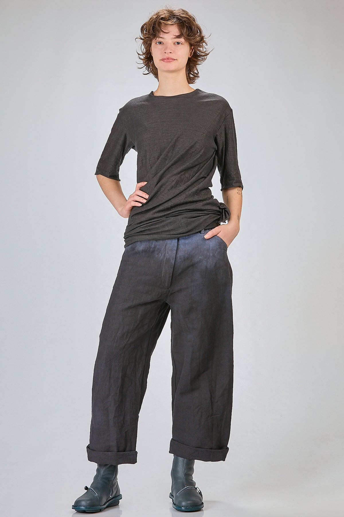 http://localhost:8180/imgBeestore/31591-1 A.jpg