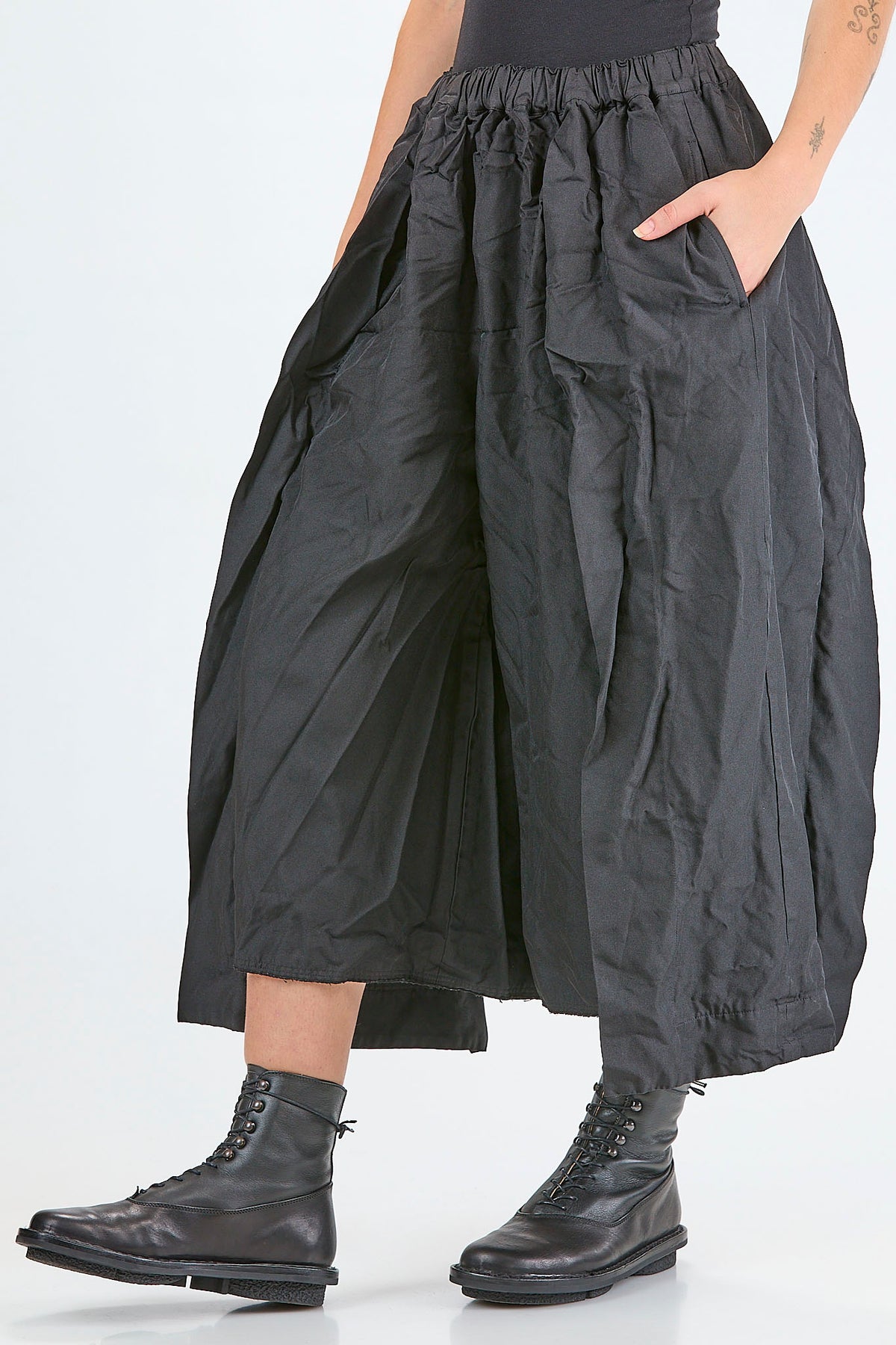 Ivo Milan Radical Fashion - pantaloni - COMME DES GARÇONS-COMME DES GARÇONS