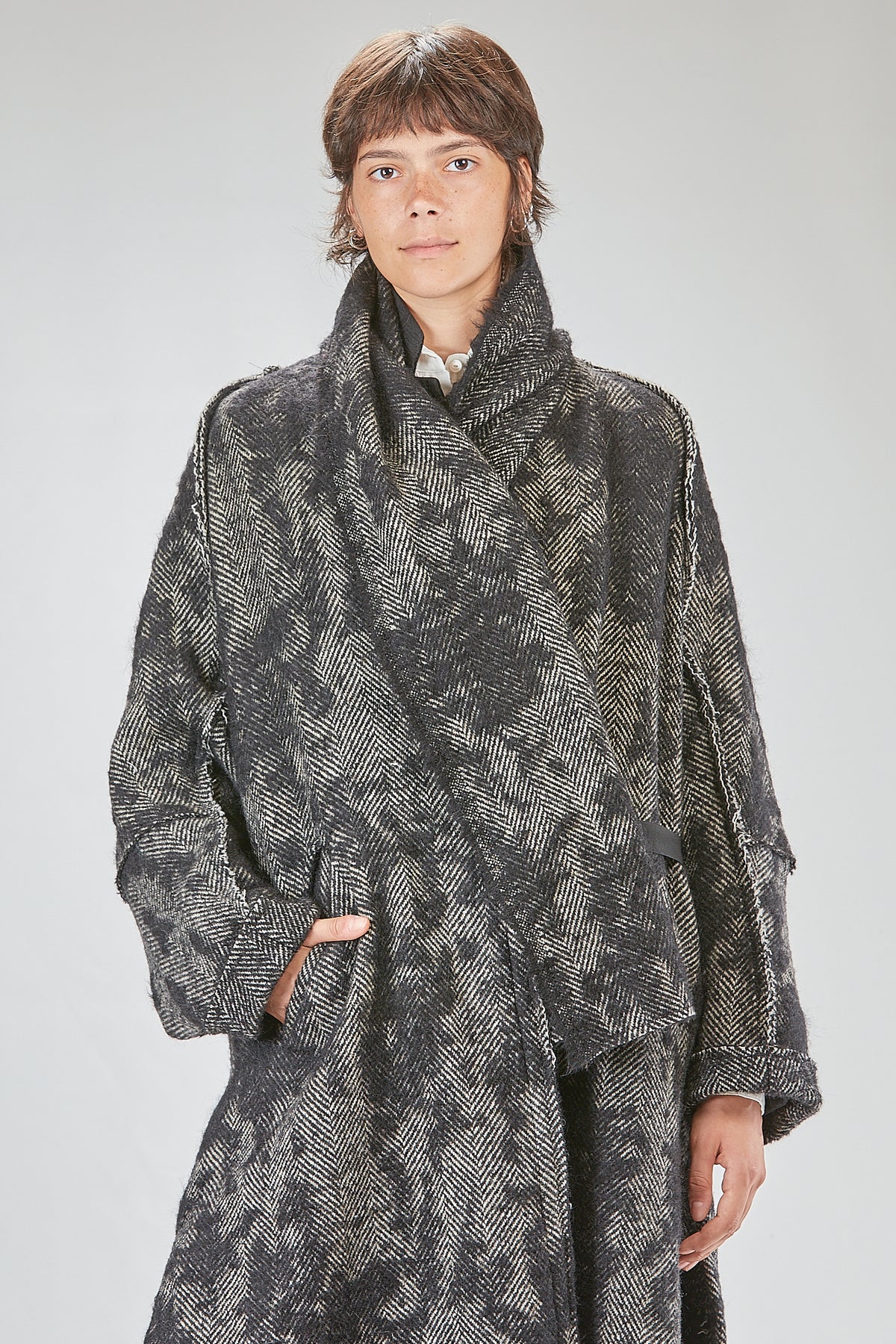 Ivo Milan Radical Fashion - cappotti - FORME DEXPRESSION