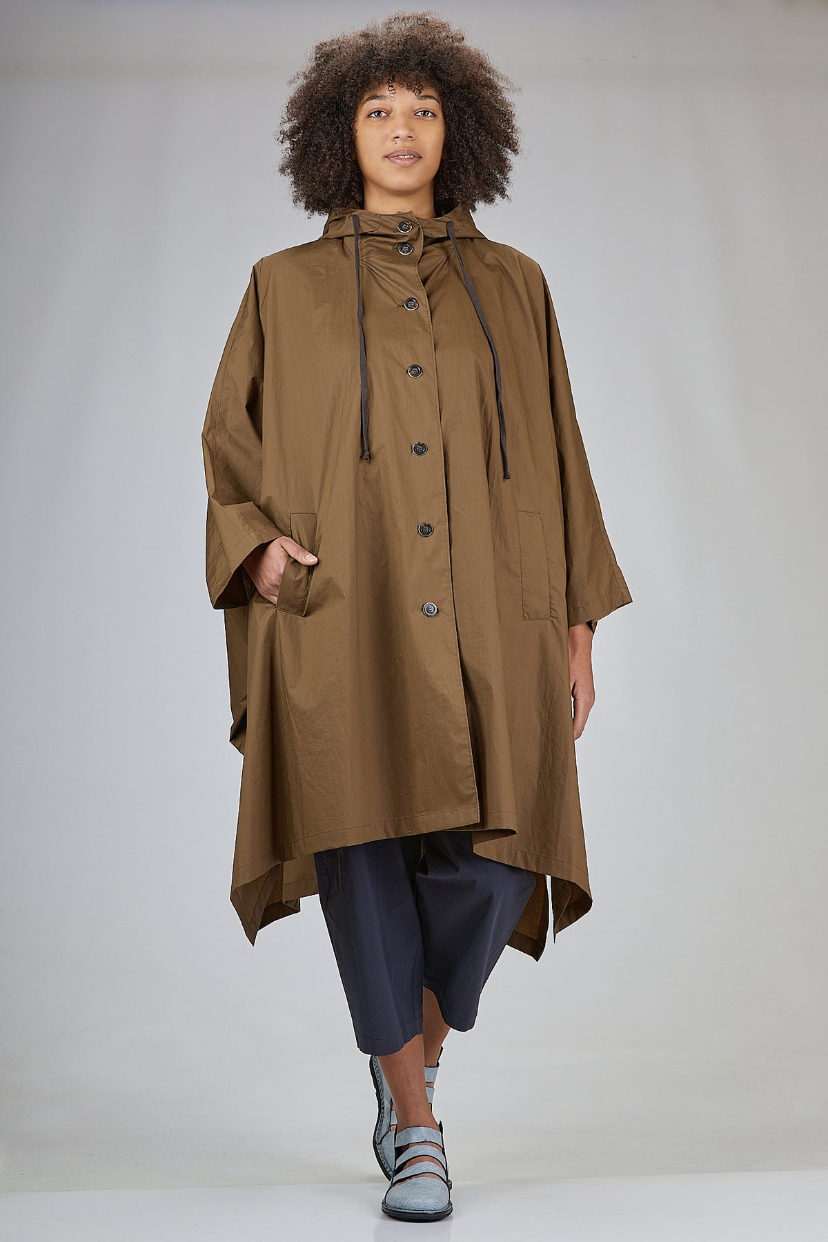Ivo Milan Radical Fashion - impermeabili - SOH