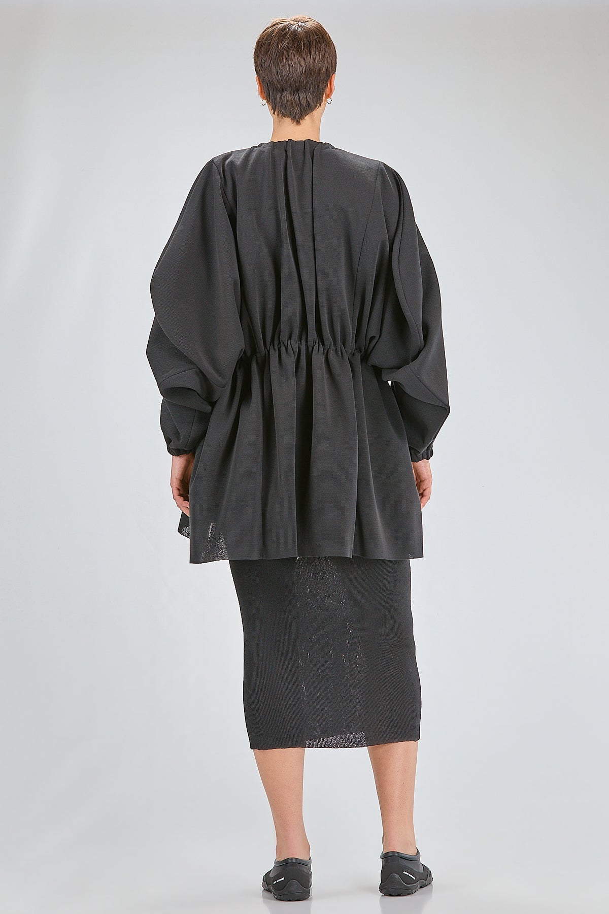 http://localhost:8180/imgBeestore/31659-1 A.jpg