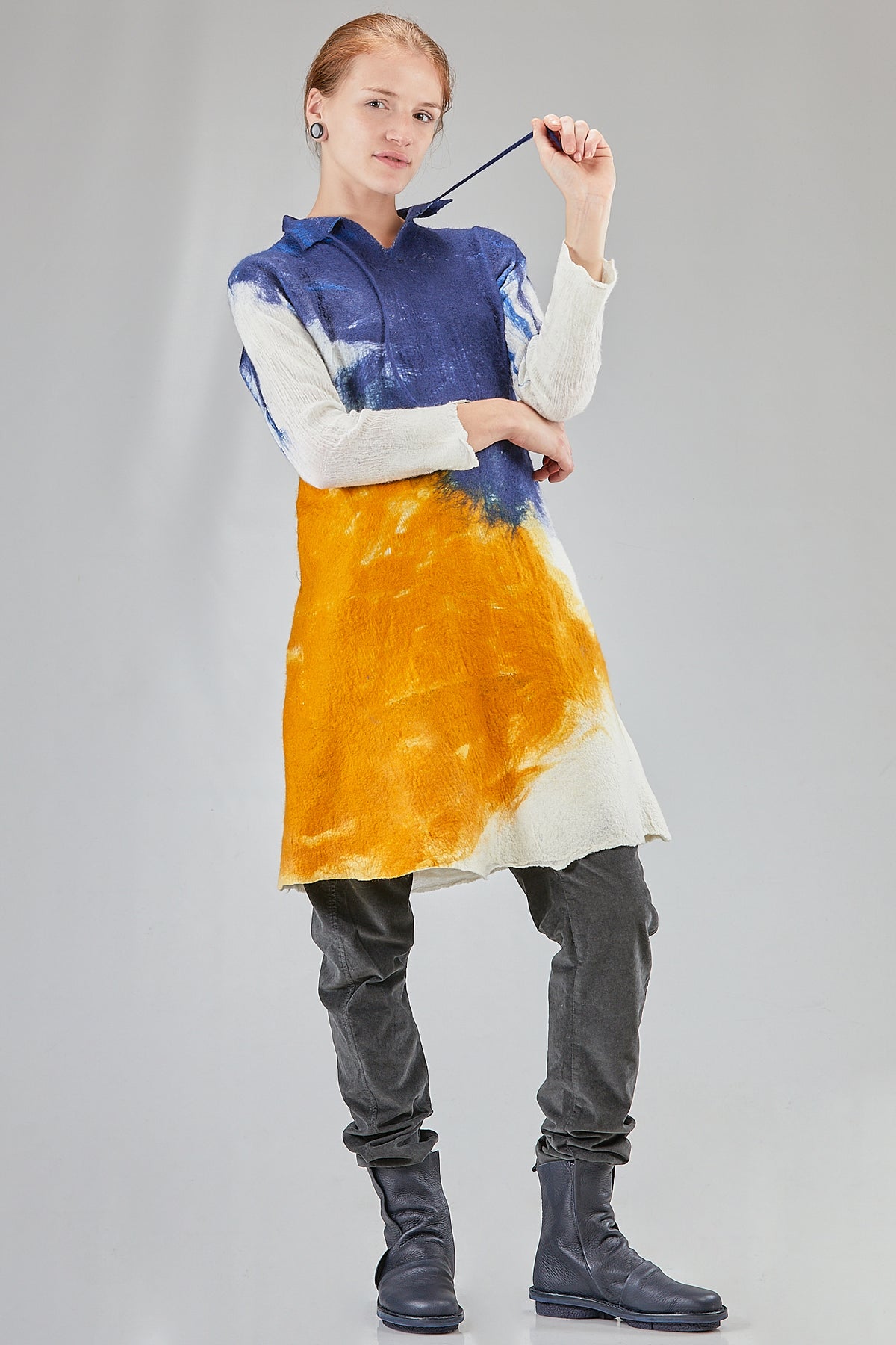 Ivo Milan Radical Fashion - tuniche - AGOSTINA ZWILLING