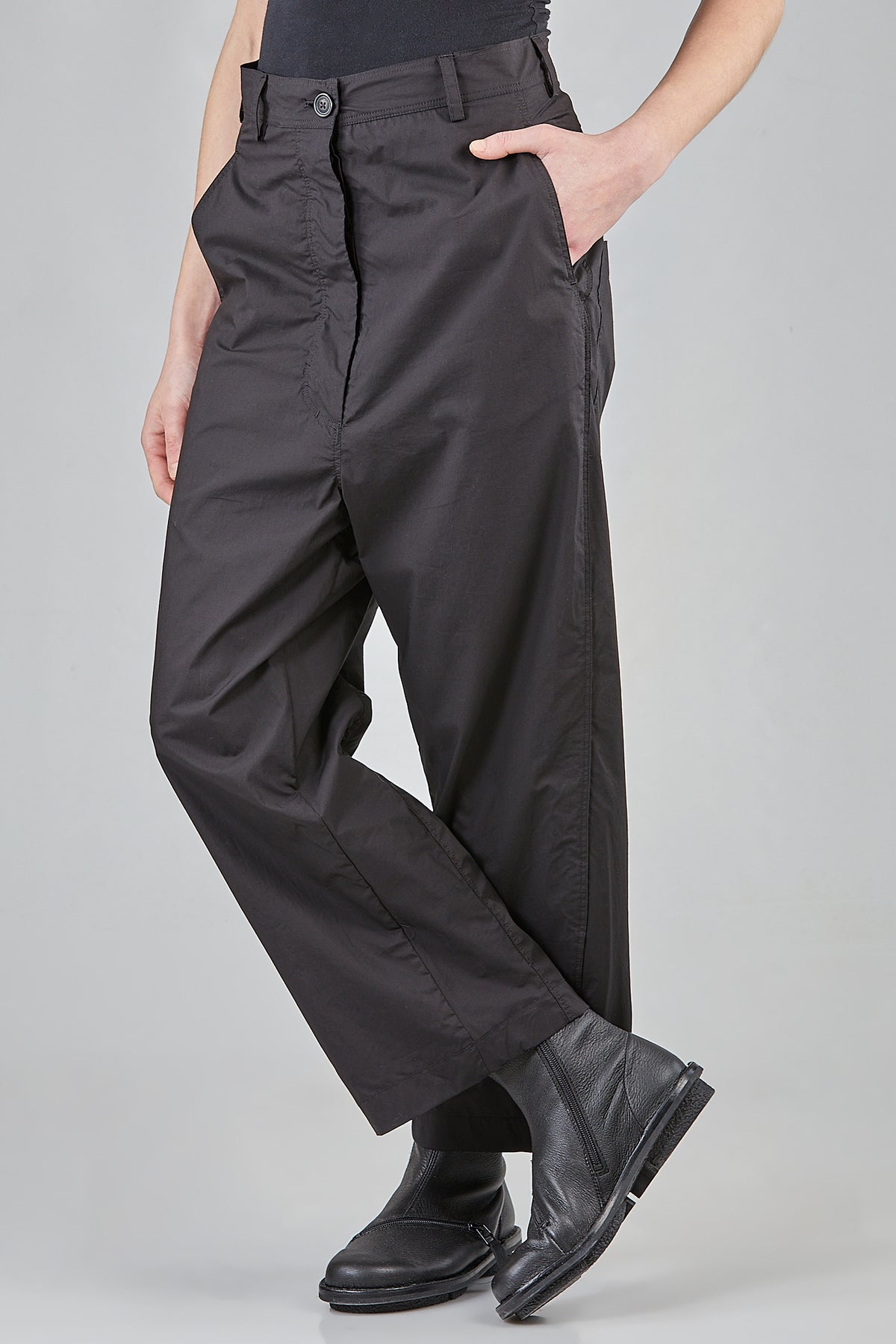 Ivo Milan Radical Fashion - pantaloni - RUNDHOLZ