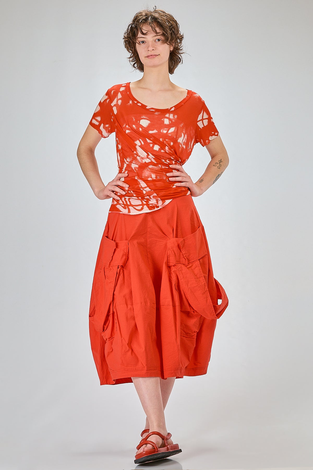 http://localhost:8180/imgBeestore/31792-1 A.jpg