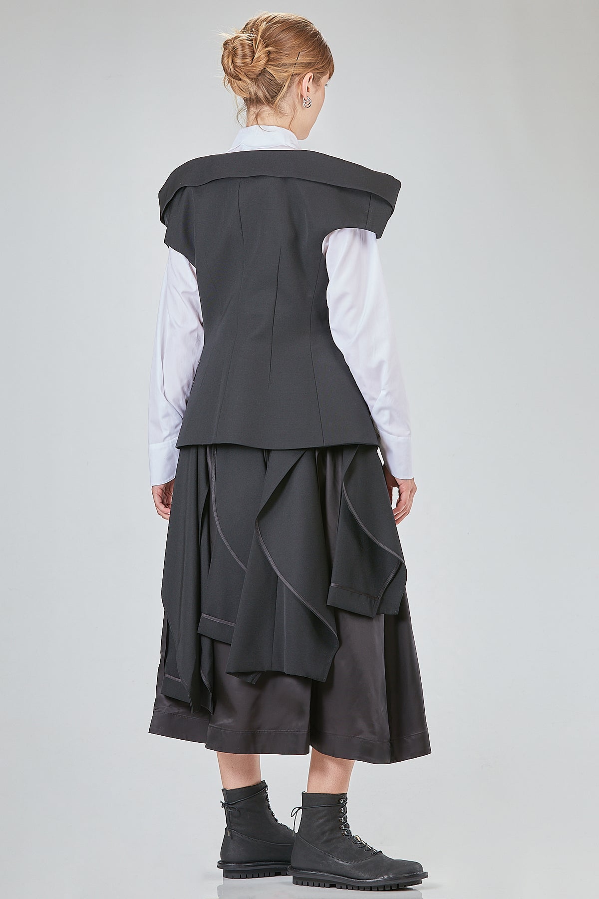 Ivo Milan Radical Fashion - gilet - NOIR KEI NINOMIYA