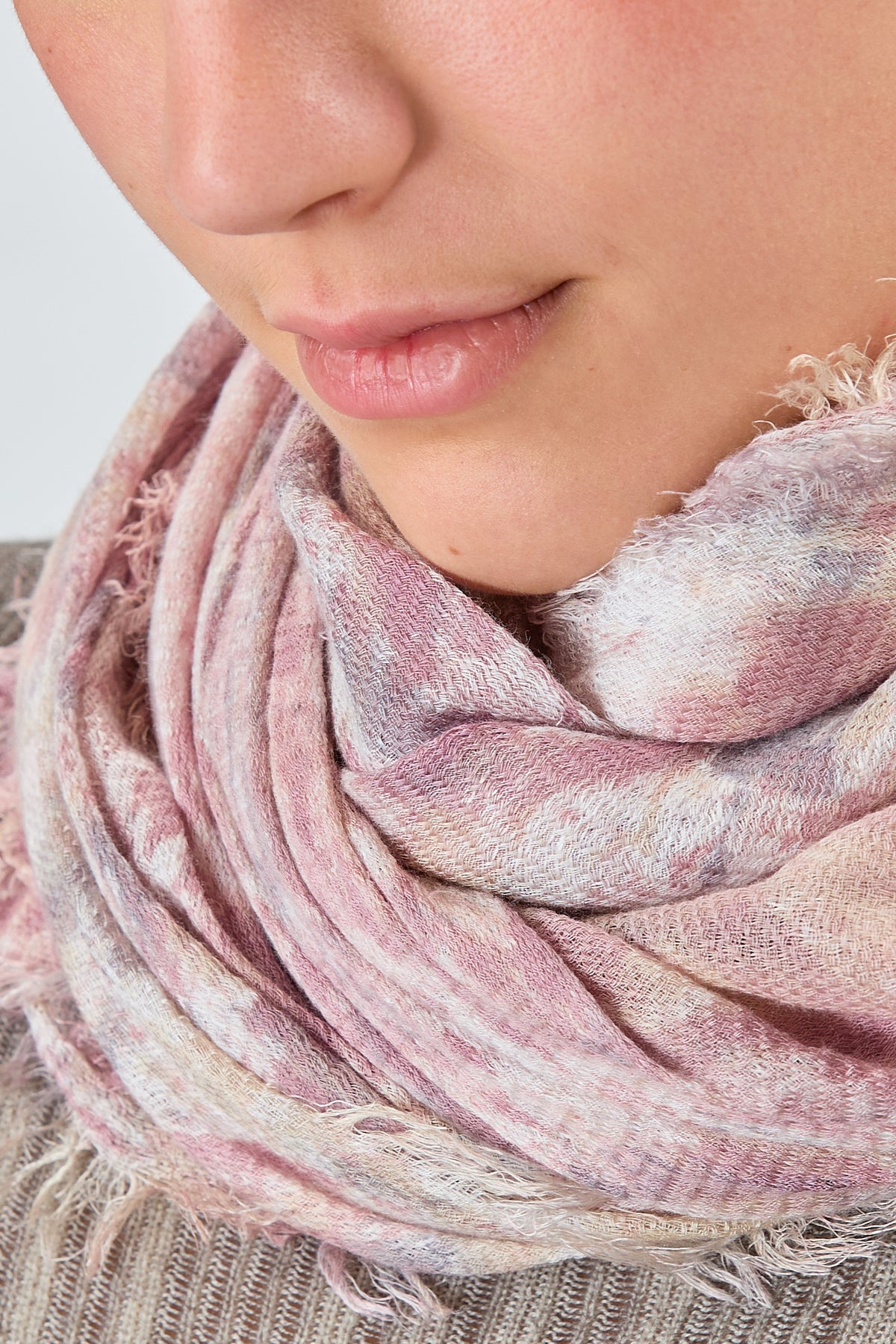 http://localhost:8180/imgBeestore/31632-1 A.jpg