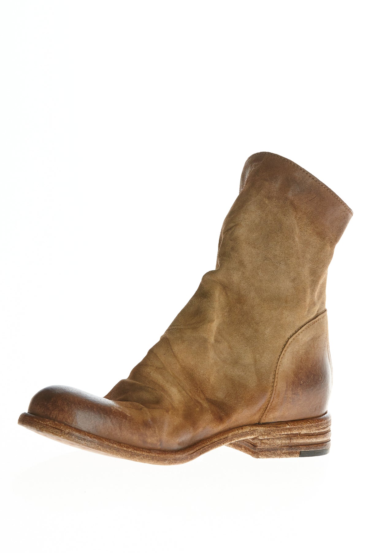 Ankle boot in aged-effect suede