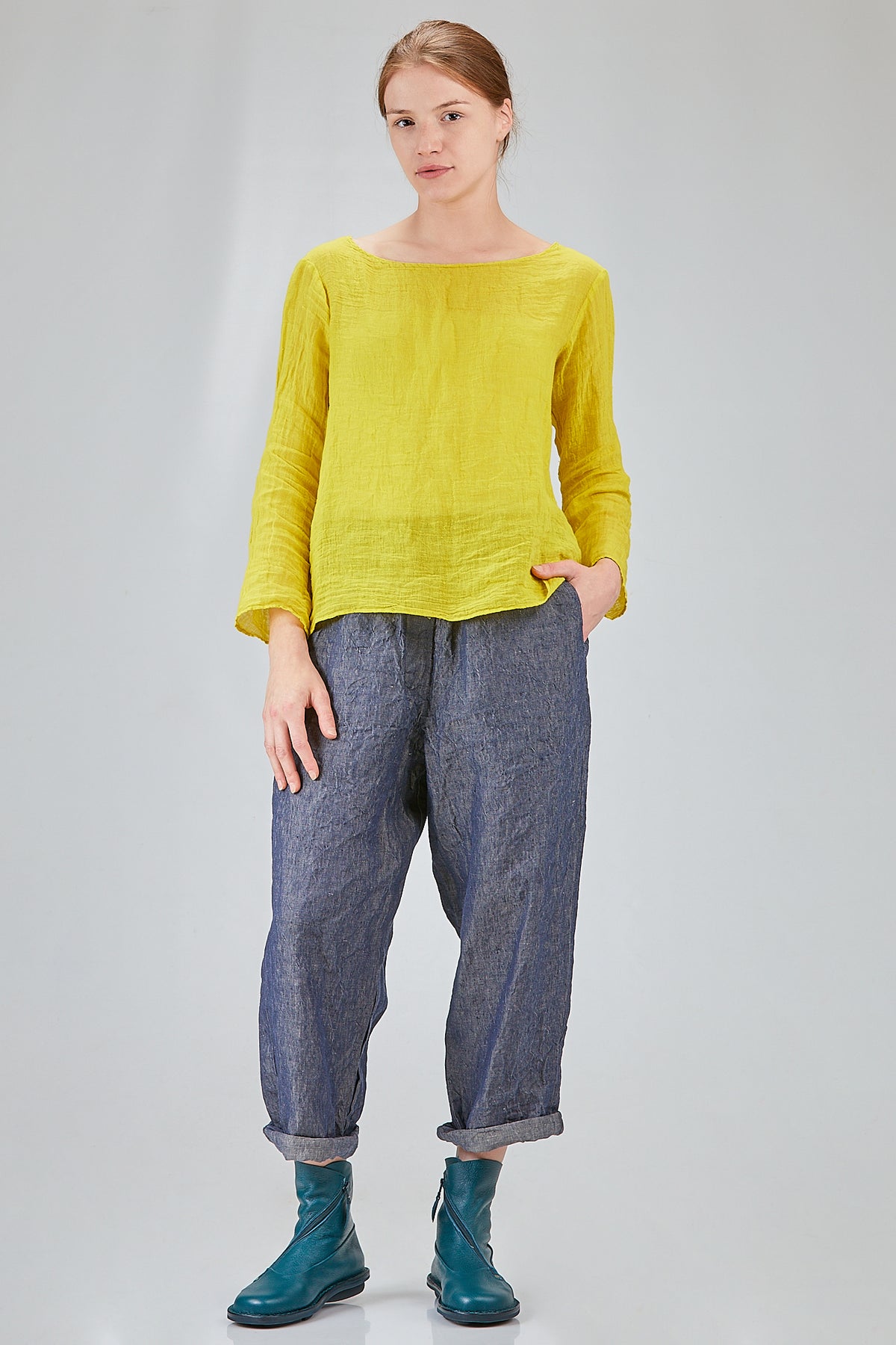 Ivo Milan Radical Fashion - top - MANUELLE GUIBAL
