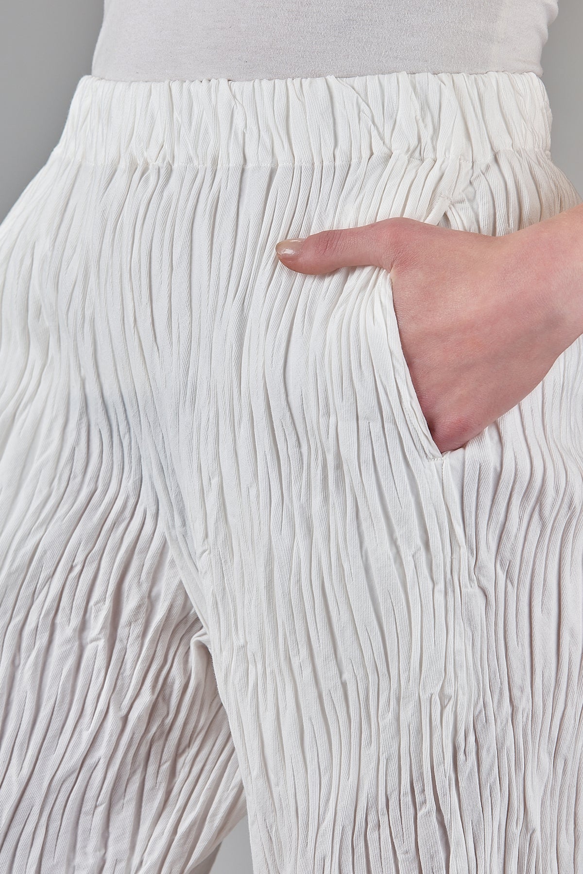 Ivo Milan Radical Fashion - pantaloni - SHU MORIYAMA