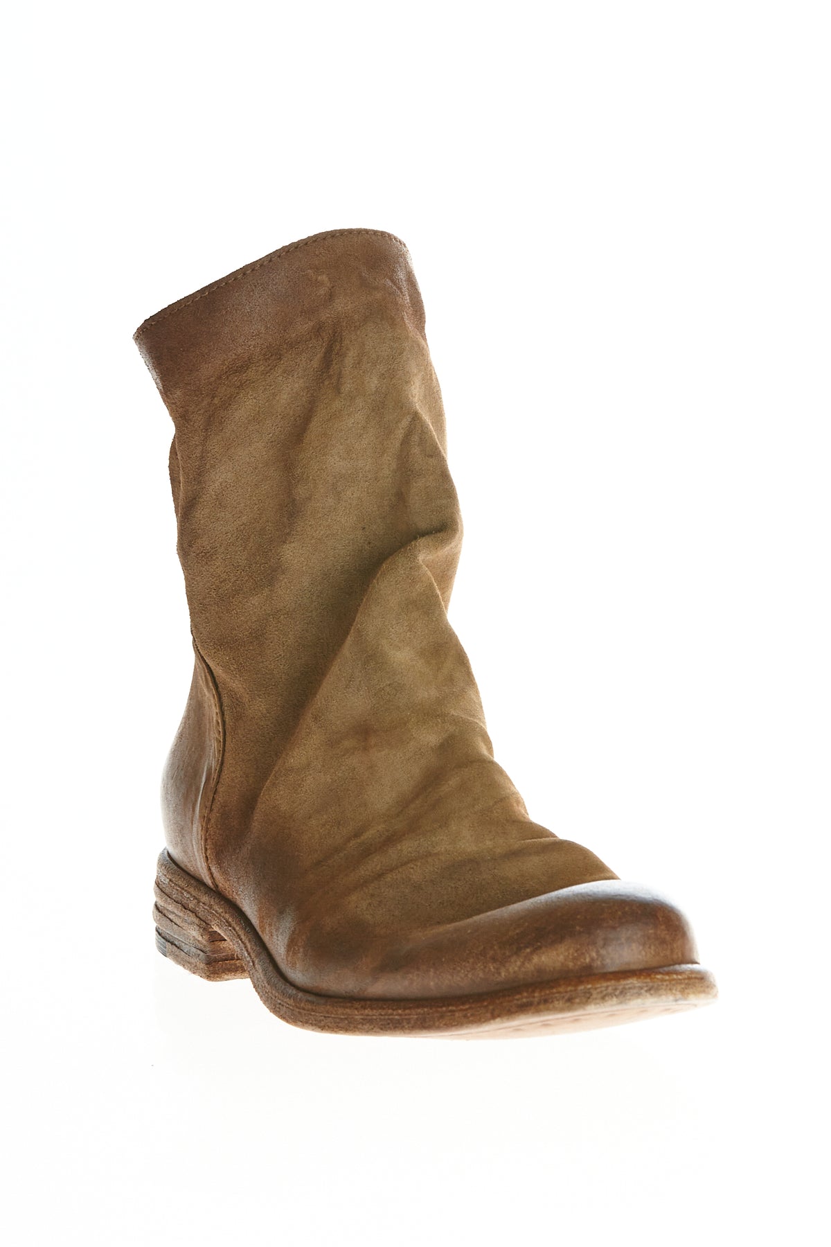 Ankle boot in aged-effect suede
