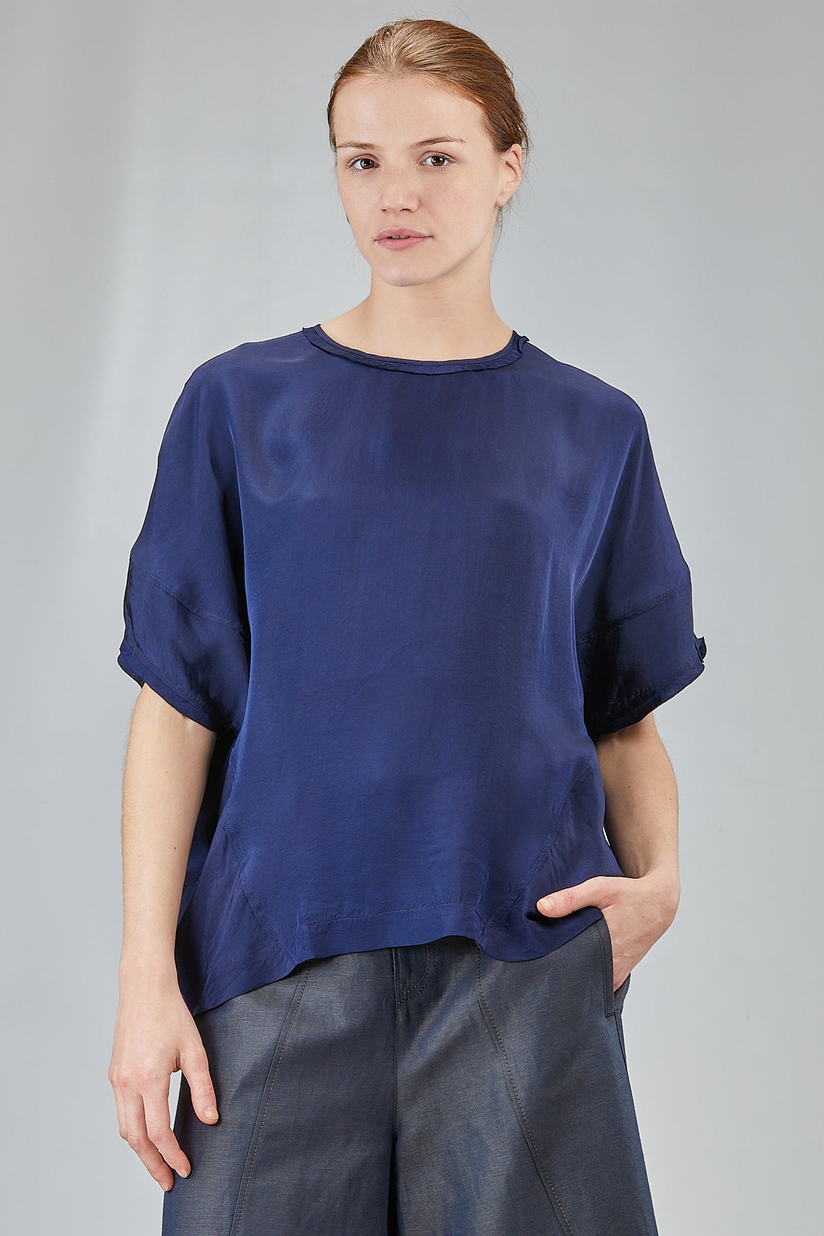 Ivo Milan Radical Fashion - t-shirt - HIGH