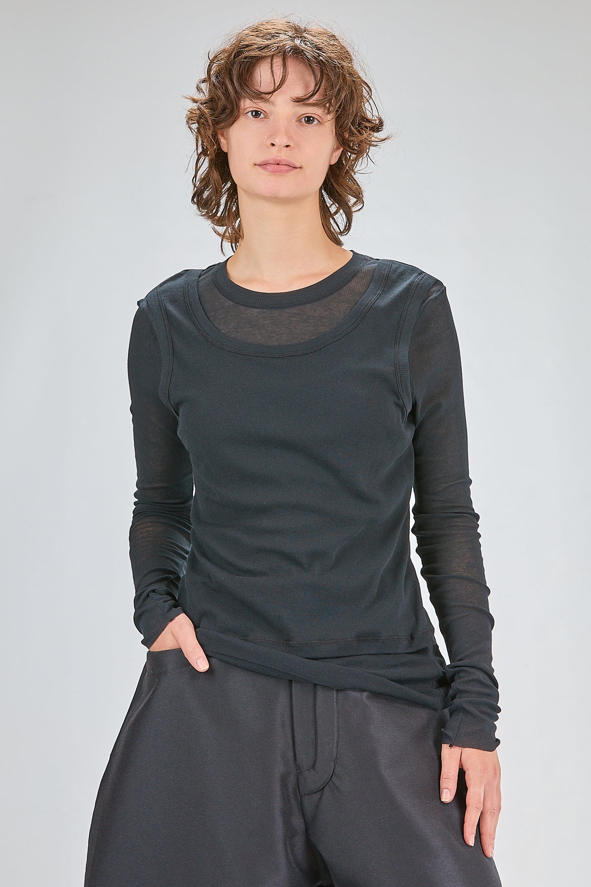 http://localhost:8180/imgBeestore/31767-1.jpg