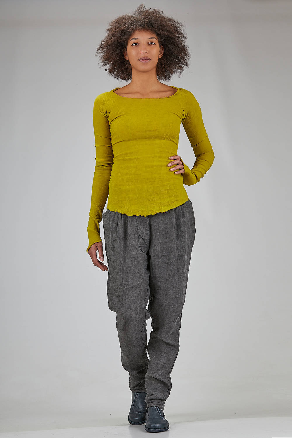 marc le bihan ロングTシャツ MARC LE BIHAN - Long And Lean T-Shirt In Viscose, Wool And