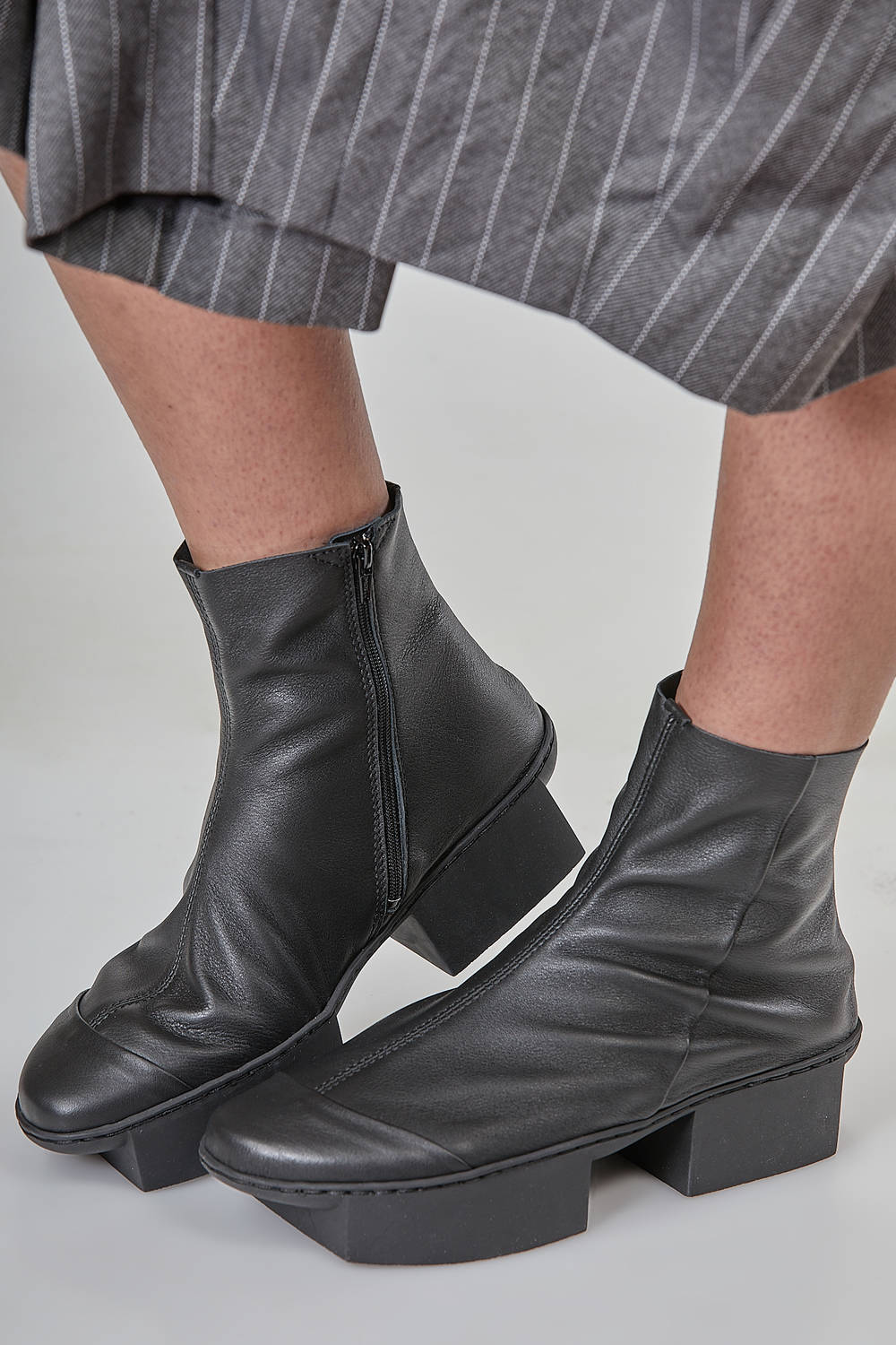 TRIPPEN Noon Boot In Soft Calf Leather And Traditional 'japanese