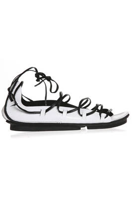 APHRODITE bi-colour flat sandal - TRIPPEN 