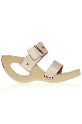 FAMOUS wooden wedge heel sabot - TRIPPEN 