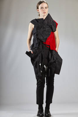 COMME DES GARÇONS - Long Abstract Vest In Origami-Like Crushed Layers ...