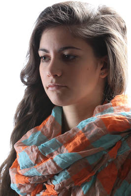 checked shawl in creased linen gauze - DANIELA GREGIS 