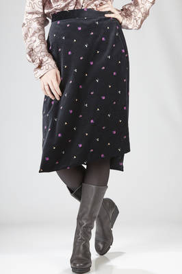 Calf-lenght skirt in wool smooth velvet with floral print  - 267