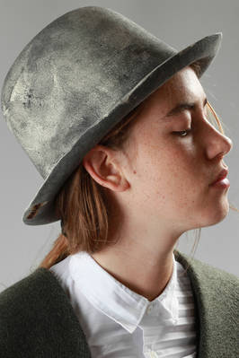 REINHARD PLANK - Medium-Brimmed Bowler Hat In Waxed And Varnished