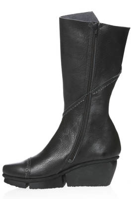 TRIPPEN - Tour Calf Boot In Smooth Cowhide Leather With External ...