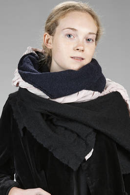 shawl in washed gauze cashmere, washed gauze wool and  washed silk crêpe de chine  - 195