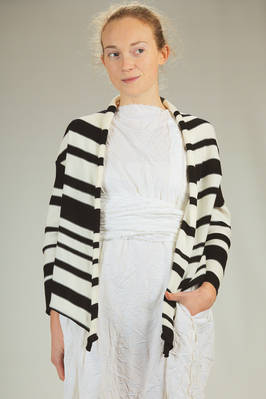 cardigan ad incrocino classico 'Gregis' in maglia di cotone a righe bicolori - DANIELA GREGIS 