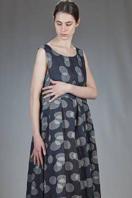 long and wide dress, in gauze doubled with Japanese textile paper, cupro and nylon with polka dots - SHU MORIYAMA 
