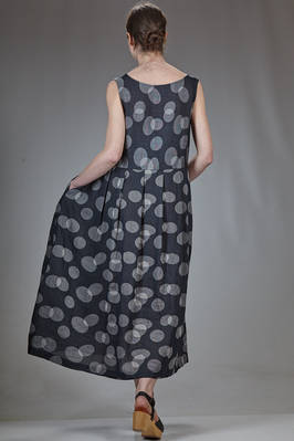 long and wide dress, in gauze doubled with Japanese textile paper, cupro and nylon with polka dots - SHU MORIYAMA 