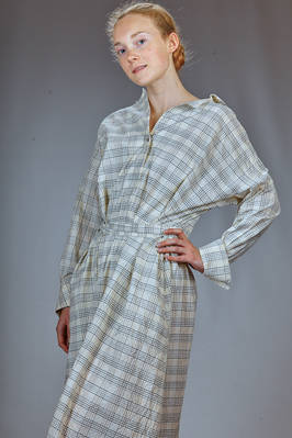 abito longuette in tela di cotone lavato con check a camiceria - FORME D' EXPRESSION 