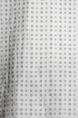 t-shirt al fianco in tela stretch di cotone, poliammide ed elastan con piccolo quadrattino - ALBUM DI FAMIGLIA 
