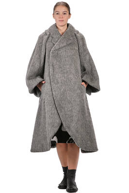 long and wide coat in heavy mouflon of acrylic, wool, polyester and nylon and lined in cupro  - 157