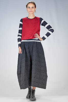 hip length vest in matelassé jersey with viscose and elastane, polyester padding - MARIA CALDERARA 