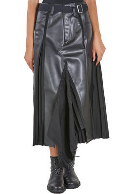 long multi-layered 'sculpture' skirt in polyurethane imitation leather and polyester plissé  - 74