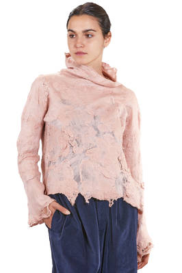 short and slim sweater in nuno-felt of silk chiffon, merino wool and mulberry silk  - 377