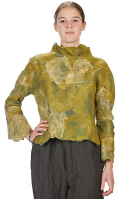 short and slim sweater in nuno-felt of silk chiffon, merino wool and mulberry silk  - 377