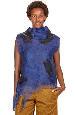 hip length vest in nuno-felt of silk organza, merino wool and tussah silk  - 377