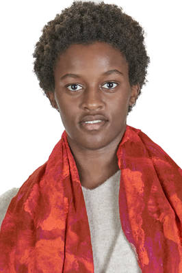 long and wide scarf in nuno-felt of margilan silk, merino wool and mulberry silk  - 377