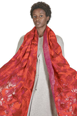 long and wide scarf in nuno-felt of margilan silk, merino wool and mulberry silk - EMANUELA ROVIDA 