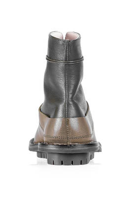 SIRA boot in soft cowhide leather and classic round rubber sole - TRIPPEN for IVO MILAN 