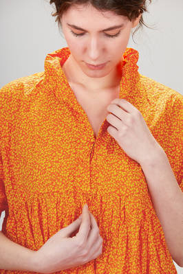 camicia lunga e ampia in liberty di cotone londinese con disegno originale 'Gregis' - DANIELA GREGIS 