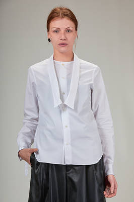 man's shirt, hip length, in light cotton poplin  - 381