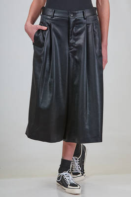 wide trousers, slim on the hips in shiny triacetate twill  - 157