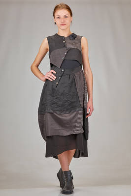 'retro-style' dress in ribbed and monochrome linen fabrics and silk  - 382