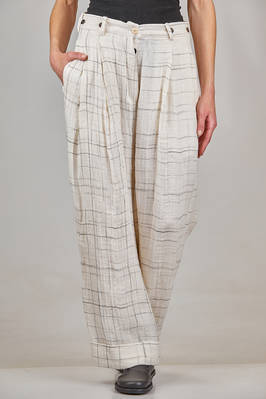 wide trousers in tubular linen, cotton and viscose canvas gauze  - 382